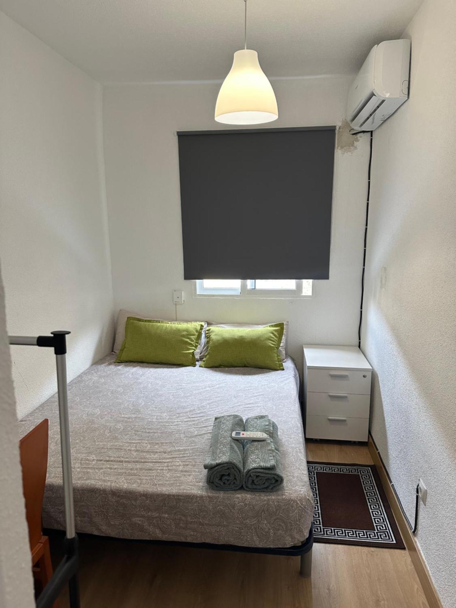 El Gengo Hostel Madrid Luaran gambar